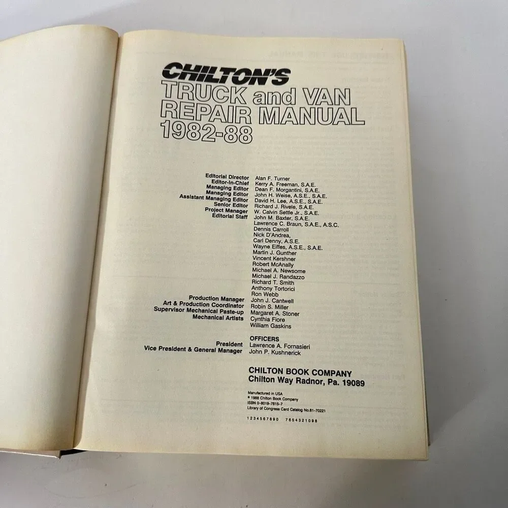 Vintage Chilton’s Truck and Van Repair Manual 1982-1988